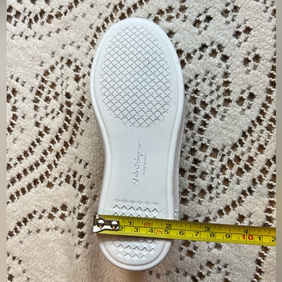 Salvatore Ferragamo “Ruffina Min” Children Shoes - Picture 10 of 15